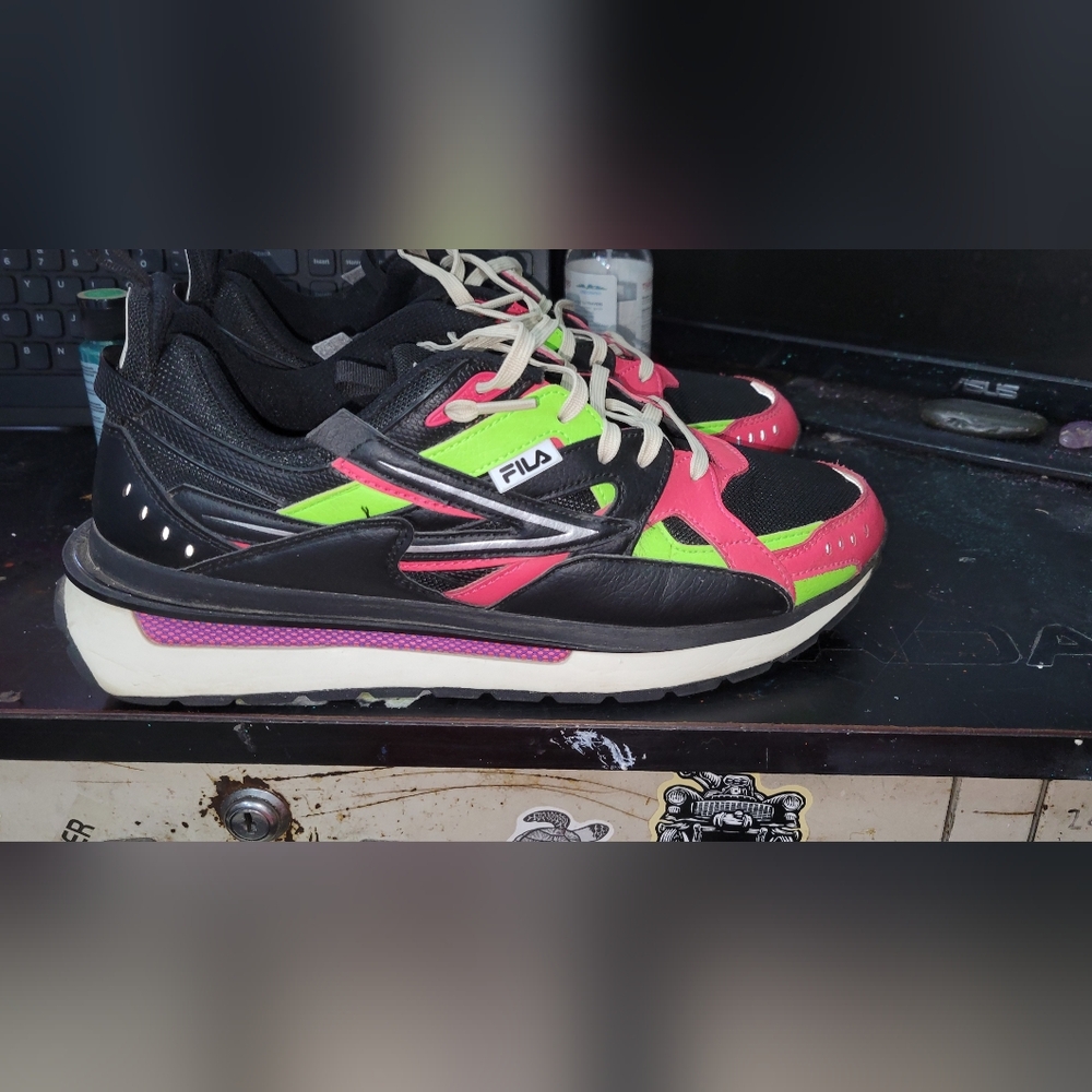 Fila Black and White Sneakers